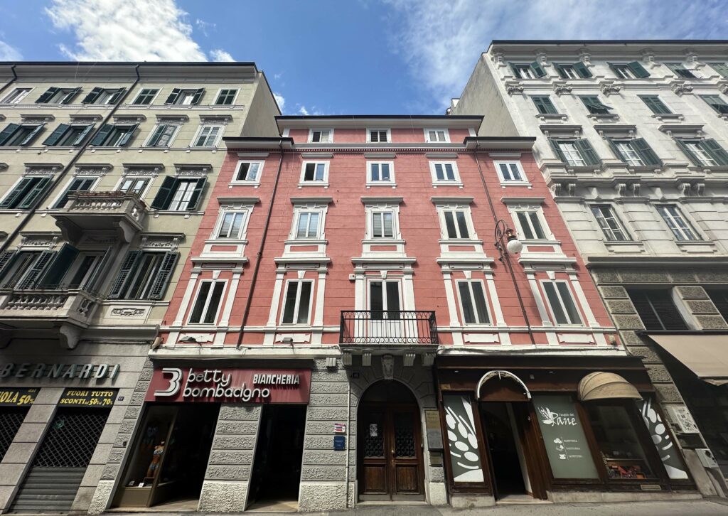 Appartamento via Mazzini, Trieste